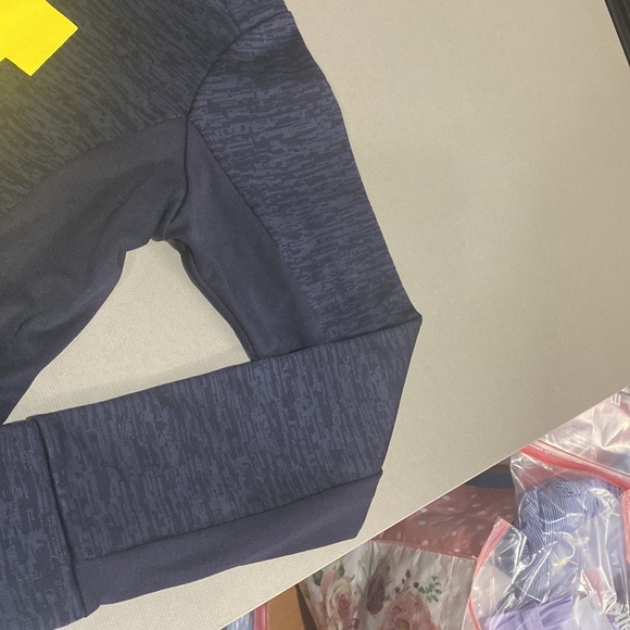 Fanatics University of Michigan Sweatshirt - Picture 5 of 8